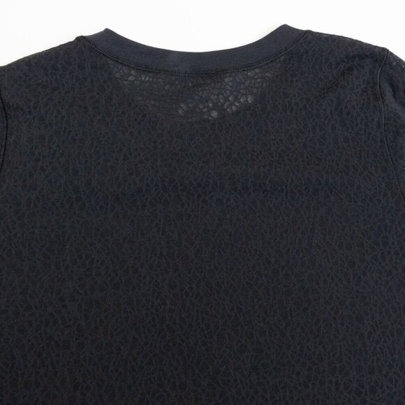 Lululemon Hint of Sheer Tee Cropped Top Black - Picture 8 of 10